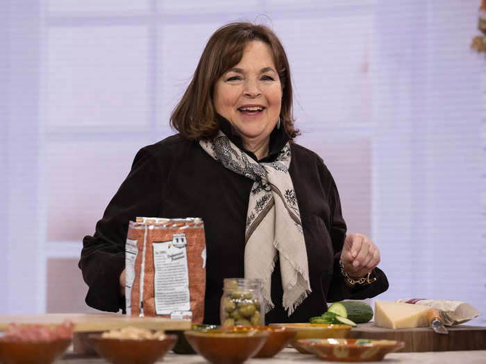 When people need advice for holiday hosting and picking which dishes are worth making, they turn to Ina Garten — and we agree that can be a smart move.