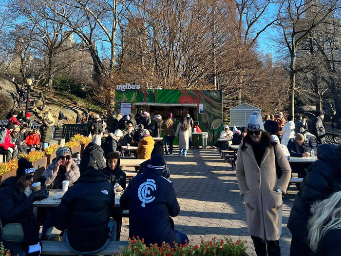 I wanted something from the refreshments stand, but most of the benches where I would sit to eat were full so I skipped a snack.