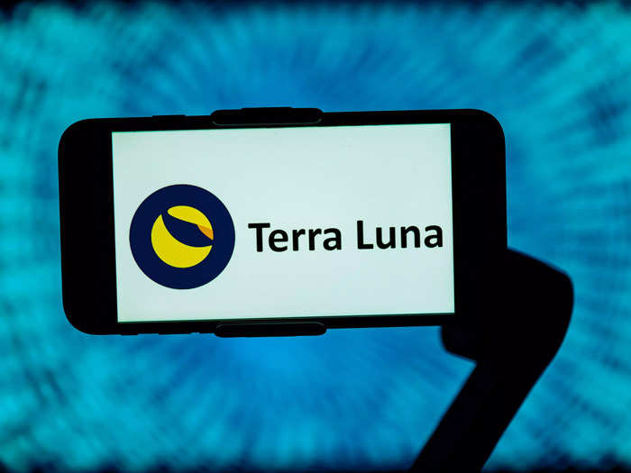 Stablecoin TerraUSD slipped away from $1 – and its sister token luna crashed to zero.