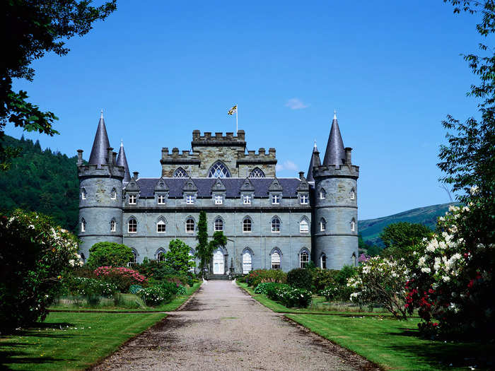 When people think of Scotland, they are most likely to think of Edinburgh Castle in the capital — but Inveraray Castle is far more picturesque.