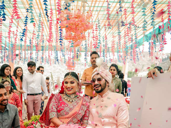 Some couples wore complementary ensembles.