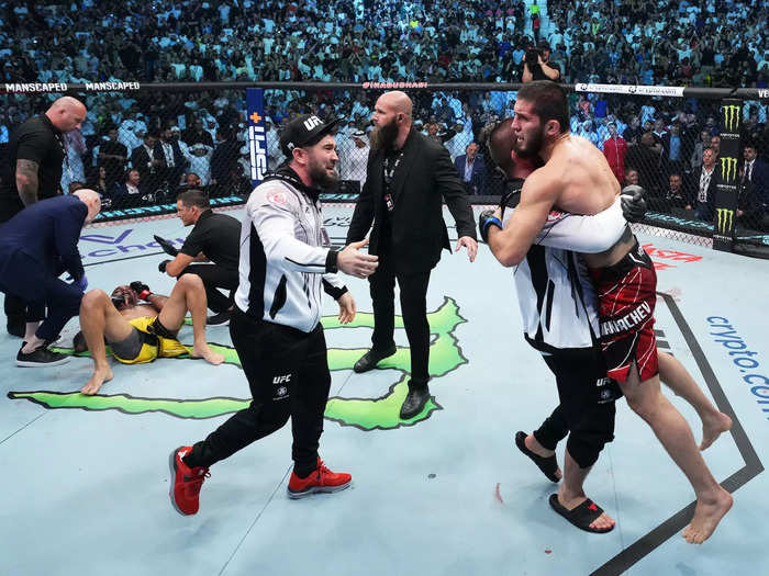 Islam Makhachev fulfilled his destiny as the heir to Khabib Nurmagomedov