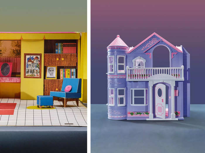 A hanging depiction of a Victorian-era house in the 1962 Dreamhouse appears to have inspired the 2000 Dreamhouse.