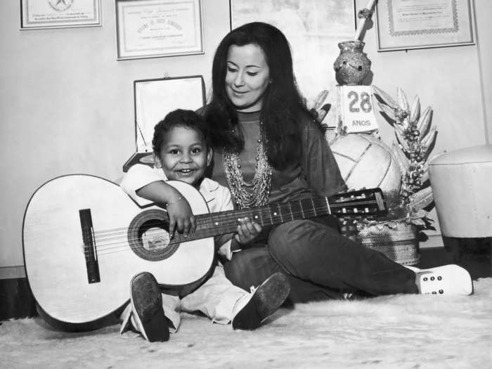 Pele and Rosemeri had three children together, including daughter Kelly Cristina, pictured below.