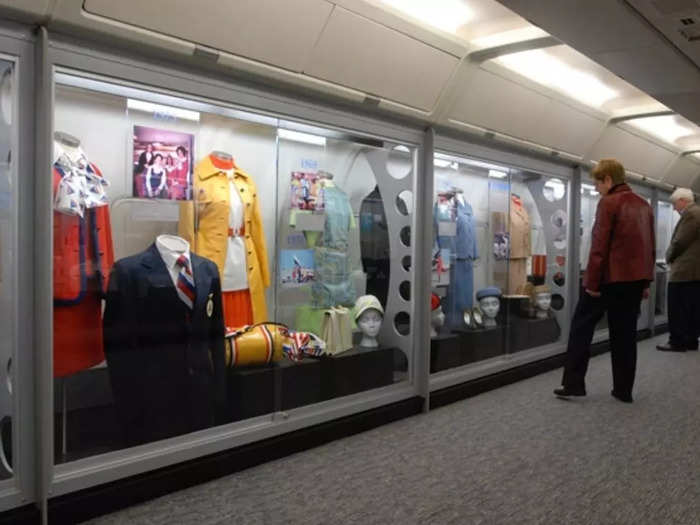 Onboard, visitors will find most of the aircraft has been gutted and set up with displays of old flight attendant uniforms, pictures, posters, glassware, and other memorabilia.