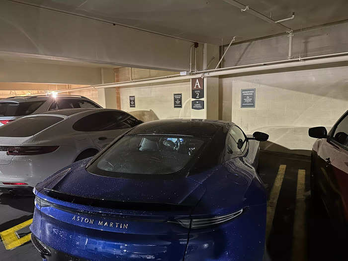 My condo is a valet-only building and while I used the valet services at Wynn, I realized how much more convenient it can be to park yourself.