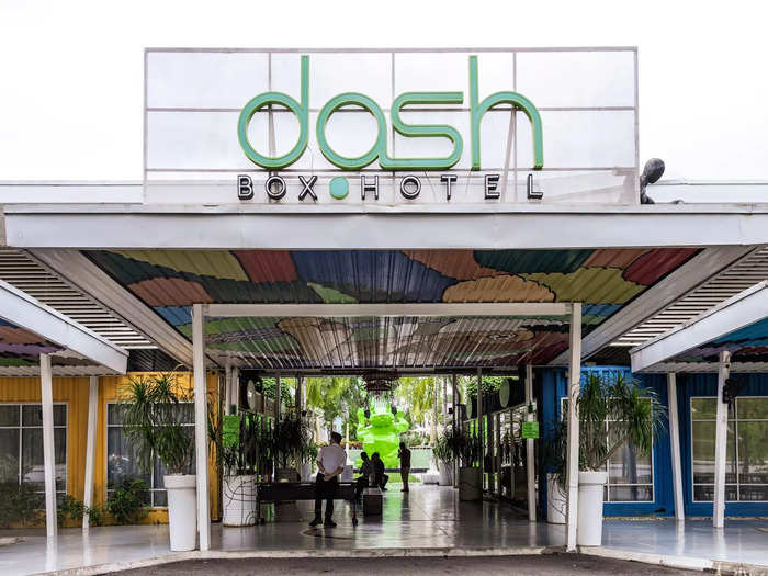 Cyberjaya only has a handful of hotels. One such hotel is Dash Box Hotel, a resort that