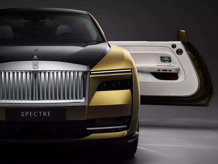 Rolls-Royce, the pinnacle of automotive opulence, plans to roll out its very first EV.