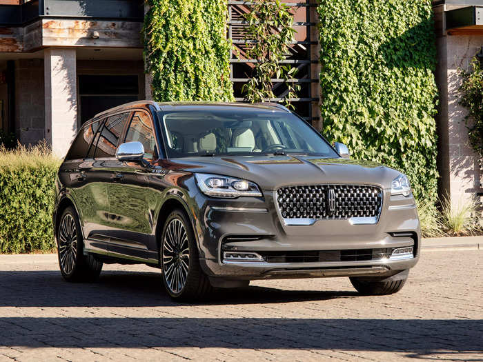 3. 2023 Lincoln Aviator