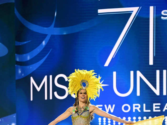 Miss Chile Sofía Depassier looked as bright as the sun with her national costume.