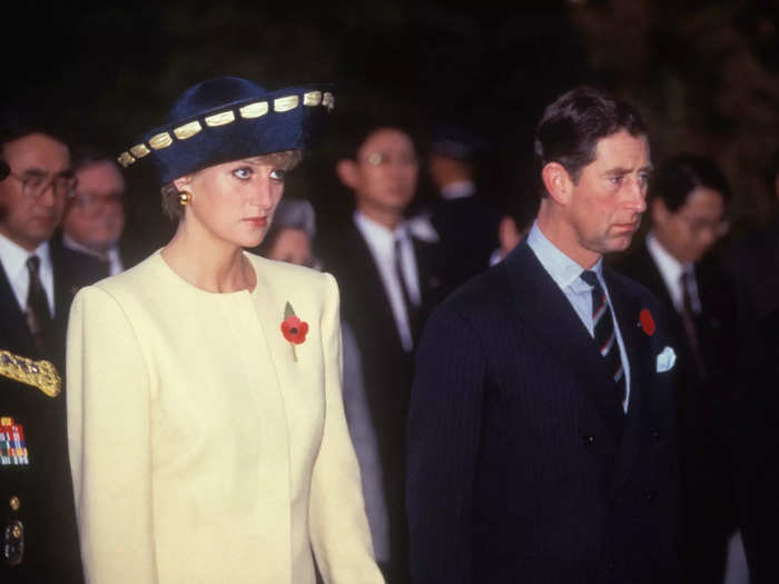 August 1996: Charles and Diana officially filed for divorce after 15 years of marriage.