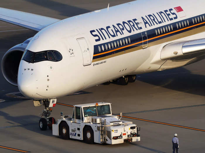 Singapore Airlines operates the world