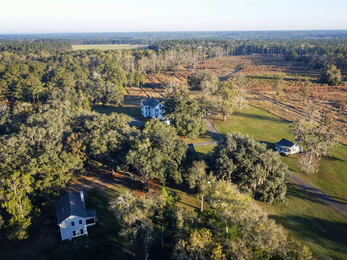 Magnolia Hall also has one of the largest stand of wiregrass and longleaf pine in the Red Hills region of Georgia, according to the listing.