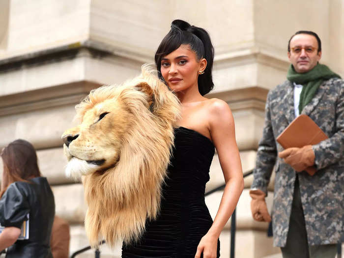 Kylie Jenner wore a dress with a fake lion