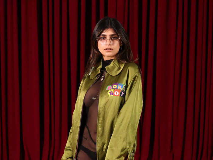 Mia Khalifa rocked the "naked" trend at Kenzo