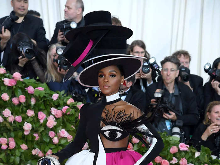 Monáe wore a gown inspired by an abstract painting and designed by Christian Siriano for the May 2019 Met Gala.