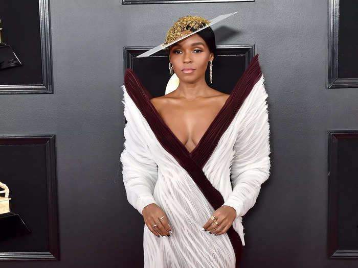 In February 2019, Monáe arrived at the Grammy Awards in an architectural dress by Jean Paul Gaultier.