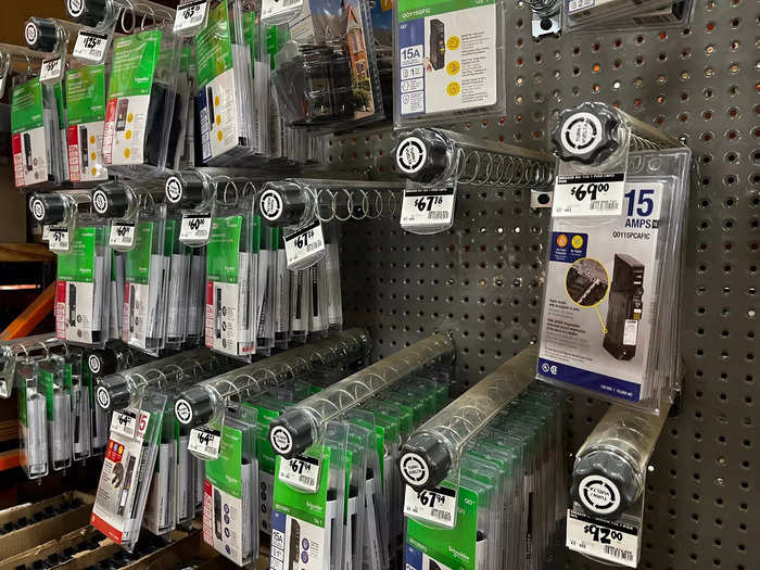 Household electrical fuses were hung on twist-release displays, which make it harder to pull several off the rack at once.