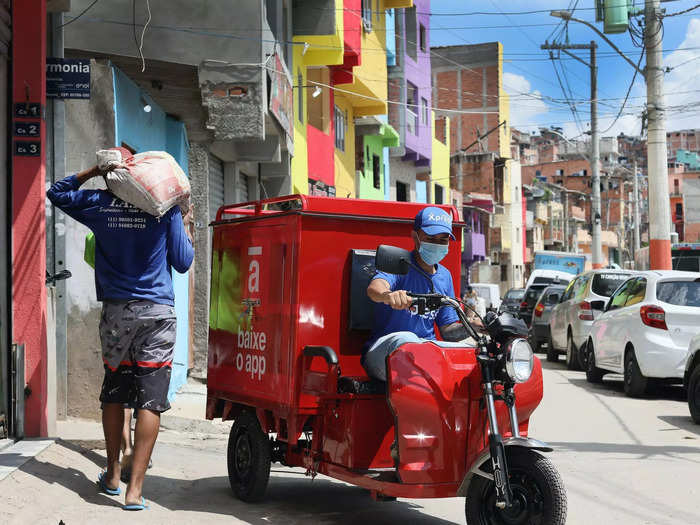 To deliver in even more extreme congestion, a startup called Favela Brasil Xpress has begun using tricycles to get through Sao Paulo, Brazil