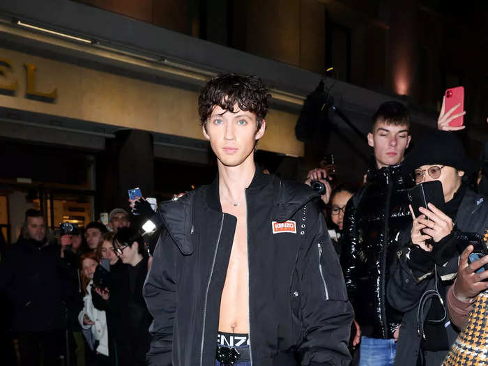 Troye Sivan, on the other hand, went shirtless for Kenzo