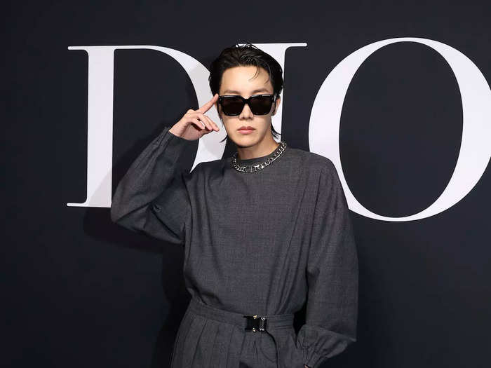 J-Hope opted for a unique, monochromatic ensemble at Dior