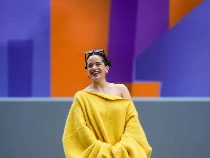 At the start of Paris Fashion Week, Rosalía attended a Louis Vuitton show in a sweater that was extremely oversized.