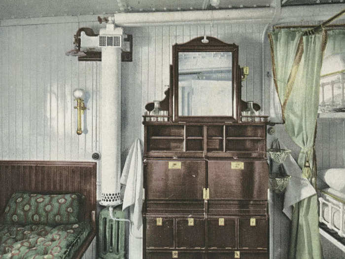 This one was called the stateroom. Mirror and drawers were provided, as well as a bunk bed to the right.