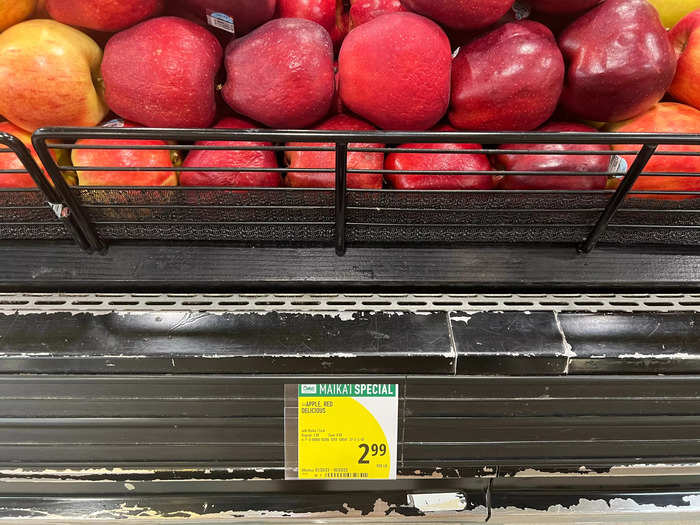 Last year, the price of apples ranged from $2 to $4. During this specific trip to Foodland, red delicious apples were about $3.