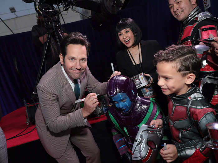 Rudd then took the opportunity to meet fans dressed as Ant-Man and Kang the Conqueror.