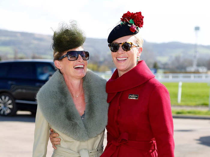 Along with her friend Dolly Maude, Zara Tindall played with shades of red and burgundy for the 2022 Cheltenham Festival.