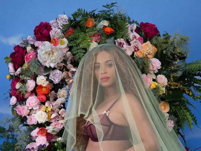 Beyoncé wore a daring lingerie set when she announced she was expecting twins in 2017.