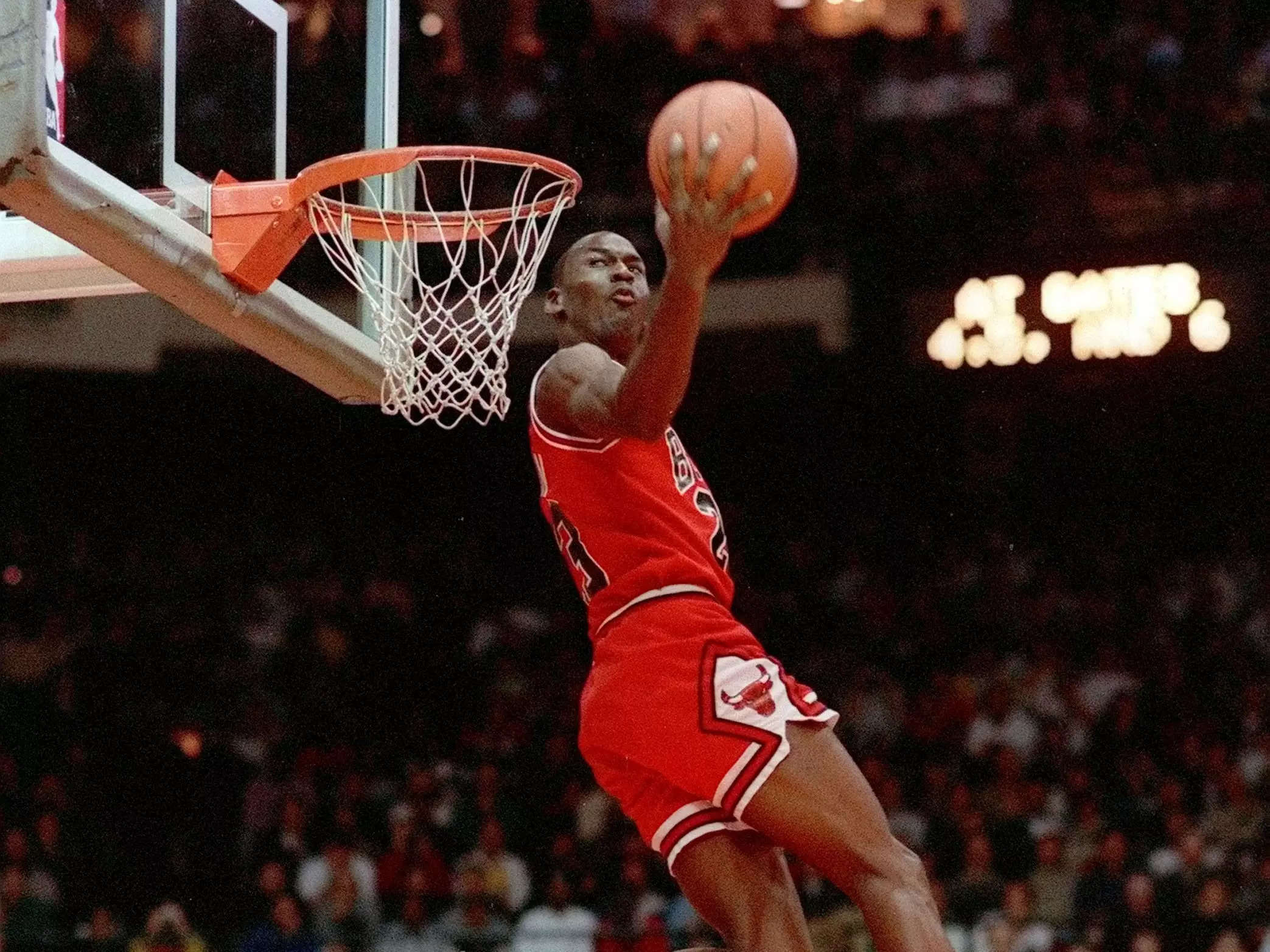 FILE - In this Feb. 6, 1988, file photo, Chicago Bulls