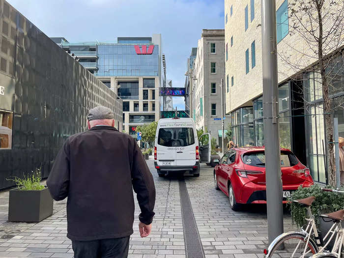 On my first day in the country, a driver arrived at my hotel in downtown Auckland to transport me and a group of six others to the Hobbiton Movie Set.