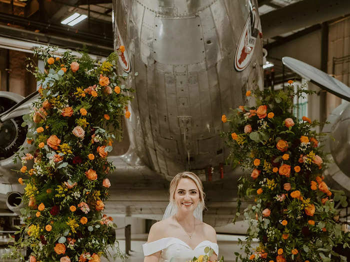 Audrey chose a form-fitting wedding dress.