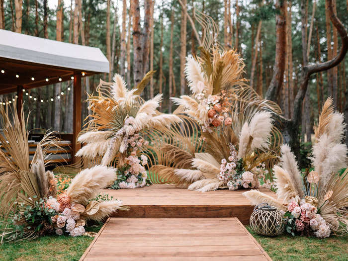 Pampas-grass decor may be on its way out.