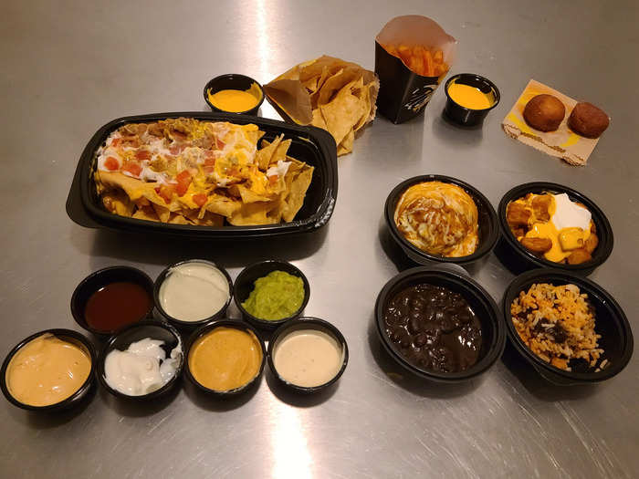 In an effort to rank everything on the Taco Bell menu, I tried all the sides and sweets.