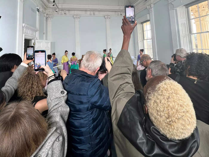 Some venues were so crowded that all you could see were the phones, arms, and backs of other people.