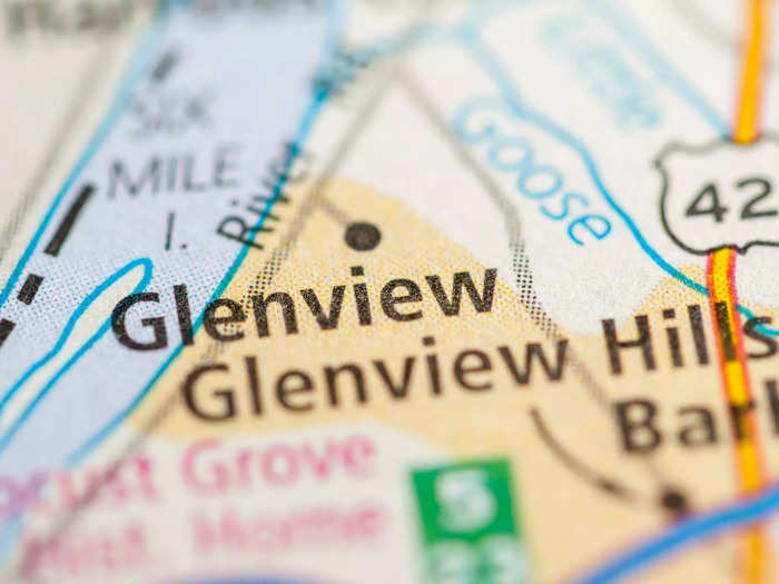 20. Glenview city, Kentucky