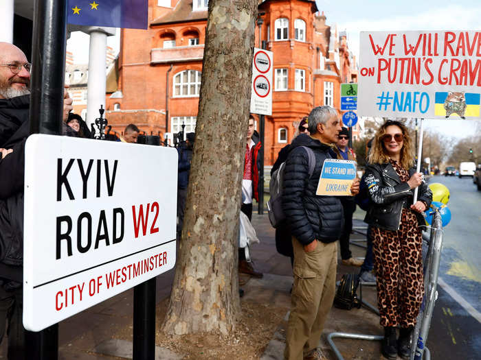 Road outside Russian Embassy renamed 