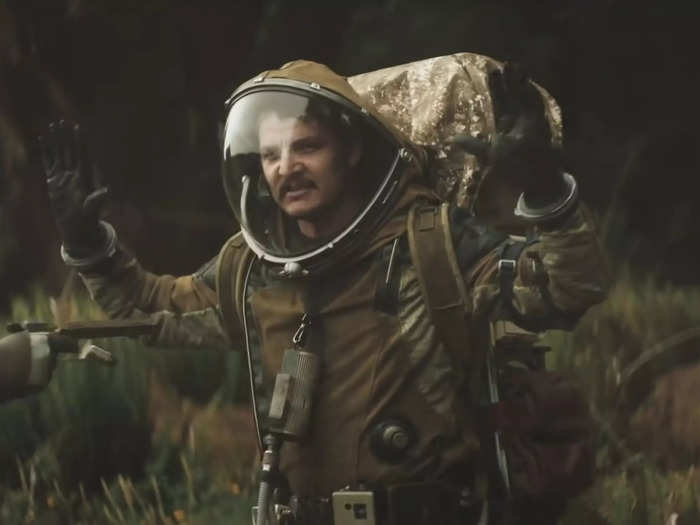 Pascal was Ezra, a space prospector, in the sci-fi film "Prospect" (2018).