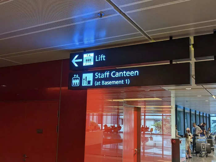Located outside the transit area and in the basement of terminal 1, passengers can enjoy the Staff Canteen, which offers Asian meals for just a few bucks.