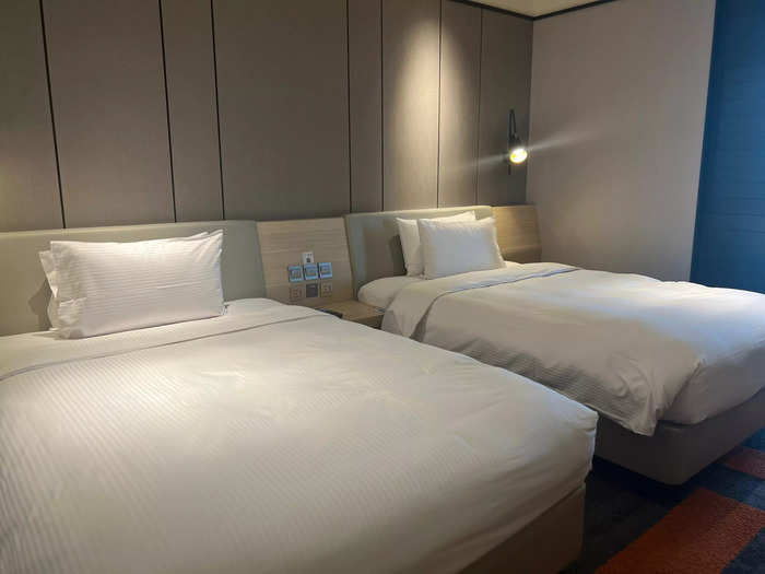 Meanwhile, a single room at Aerotel costs $115 in mid-April, while a double room costs $167. Both come with one free meal served in the on-site dining area.