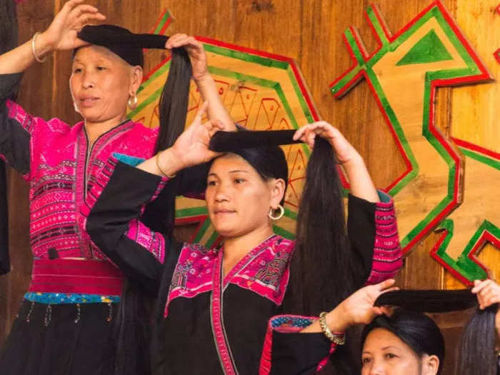 One of the most unique results of their hair regimen has been eradicating grey hairs — the Red Yao women claim that many do not experience hair graying until well into their 80s.