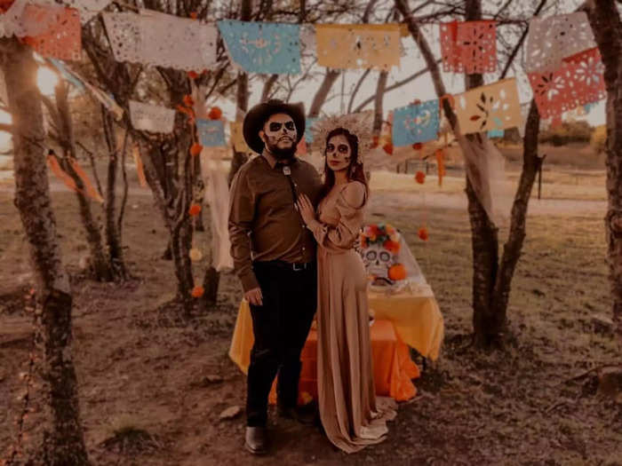 Alejandro proposed to Alondra on October 30, 2021, as the couple celebrated Día de los Muertos.