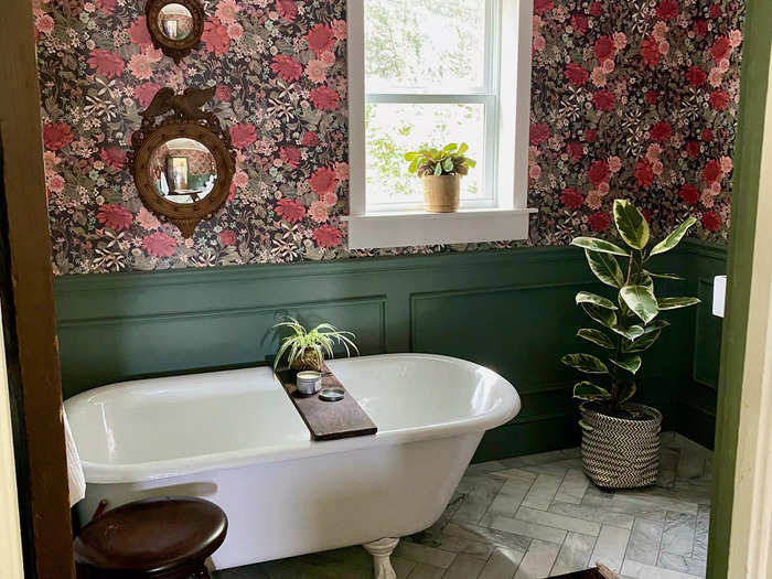 During the renovation, the couple even found two clawfoot bathtubs and decided to restore them.