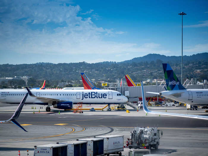 Southwest and JetBlue ended the year with a rate of 71.61% and 63.90%, respectively. Frontier was between the two with 66.18%, so, based on the numbers, Spirit is more reliable overall.