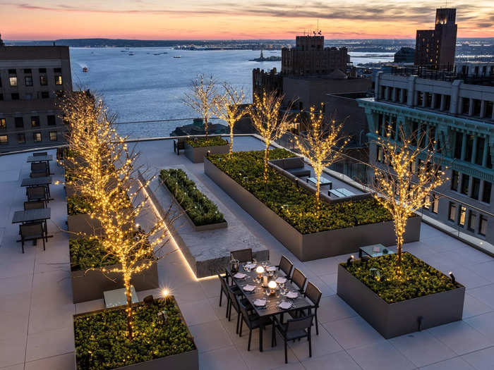 The 39th floor is home to a shared outdoor terrace with downtown and New York Harbor views...