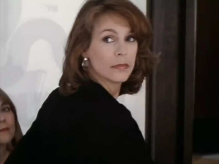 In the comedy "Fierce Creatures" (1997), Curtis played Willa Weston.