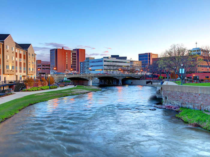 SOUTH DAKOTA: Sioux Falls