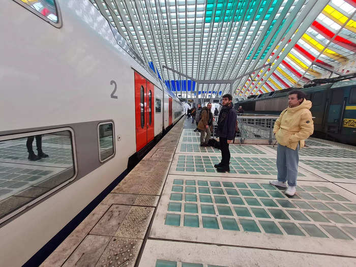 My train to Brussels had two floors, which is something I